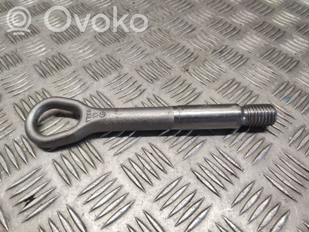 Mercedes-Benz E W213 Anillo de remolque
