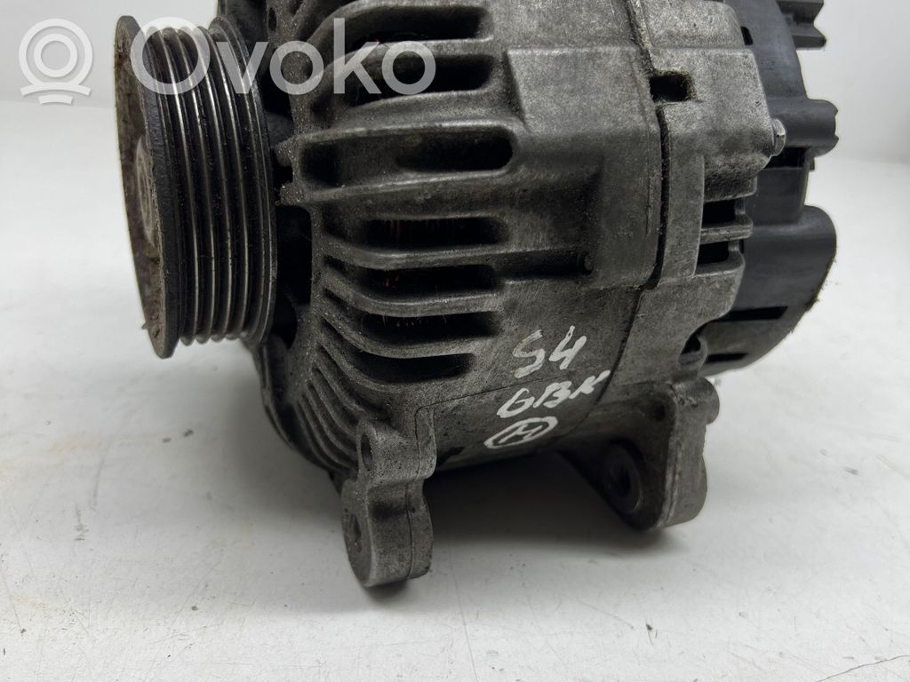 Audi A4 S4 B7 8E 8H Generator/alternator 