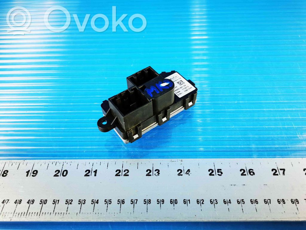Lämpöpuhaltimen moottorin vastus   6G9T19E624DB,6G9T19E624DB