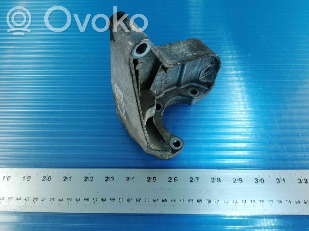 Power steering pump mounting bracket   7794455,120868