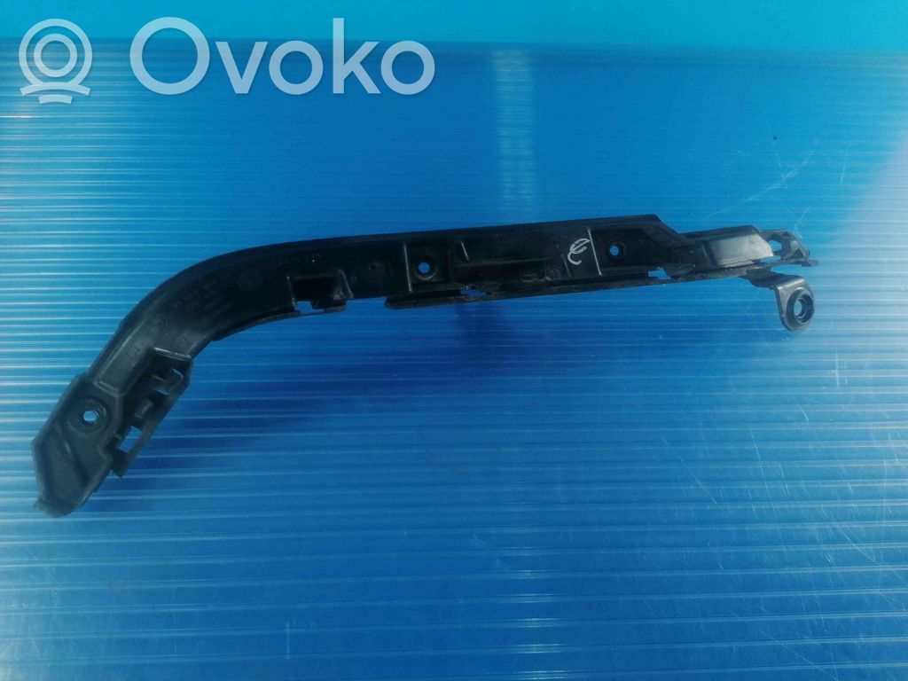 Rear bumper mounting bracket   7058517,22944911