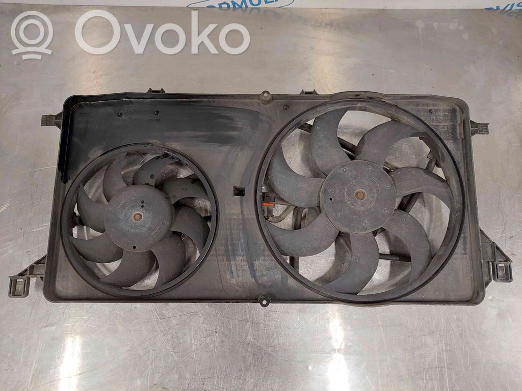 Elektryczny wentylator chłodnicy   8240495,60118C607,8240495