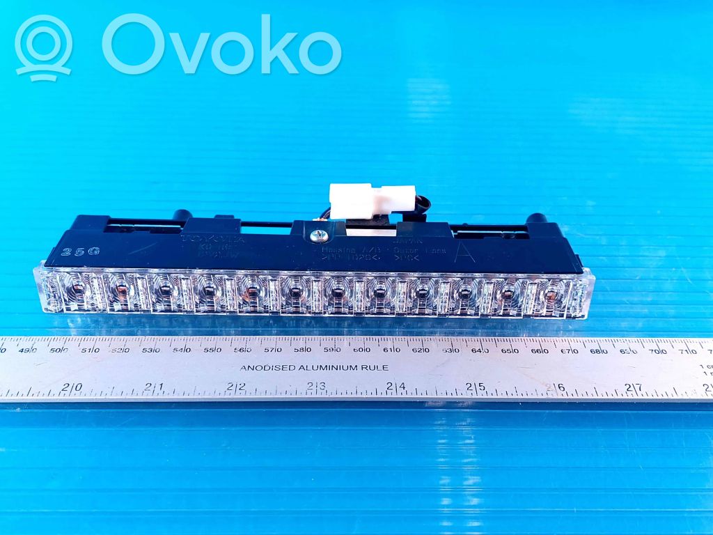 Toyota Sienna XL40 IV Third/center stoplight 