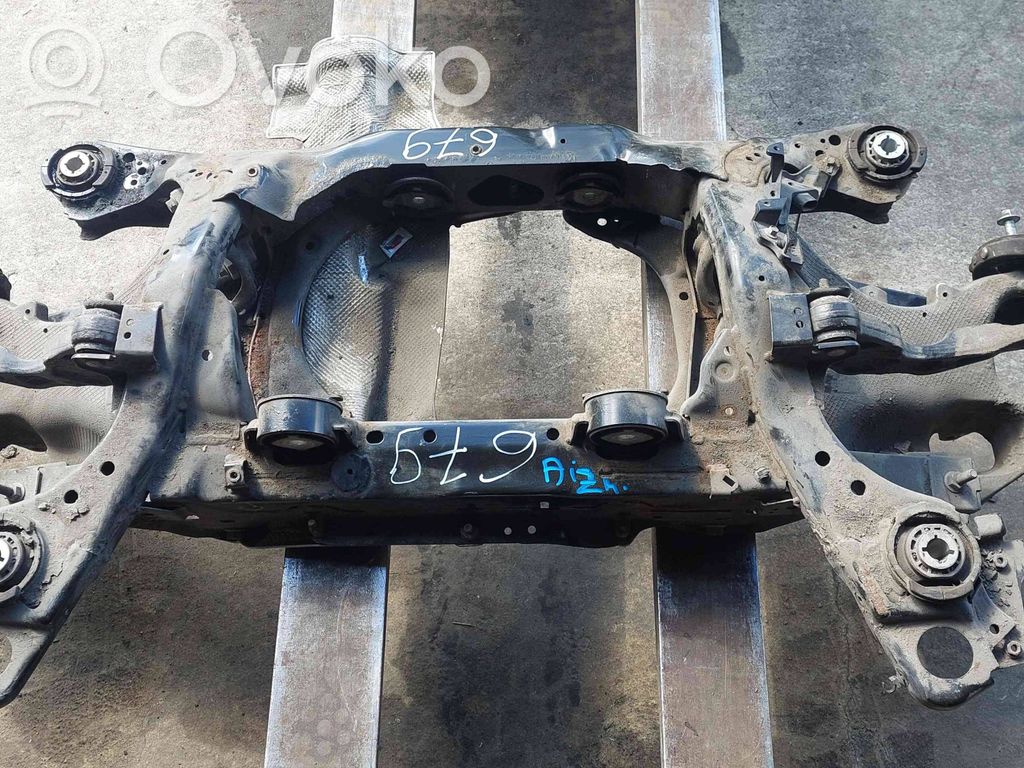 LEVC TX Rear axle beam 