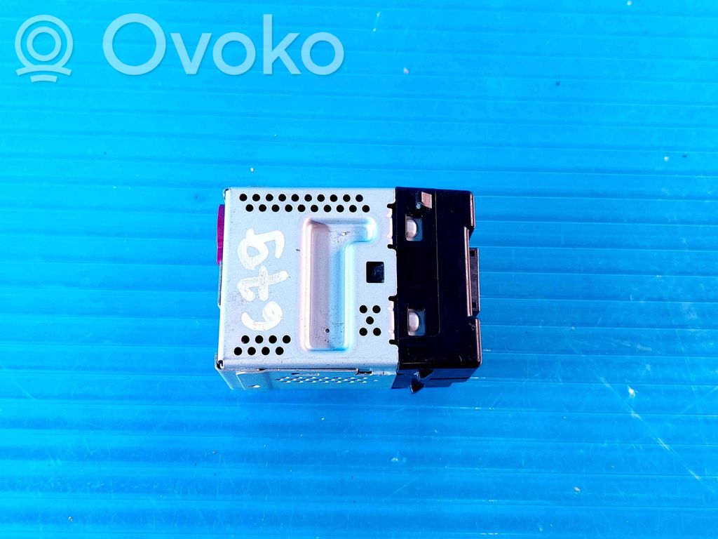 USB socket connector   10R053559,1E0001927AA