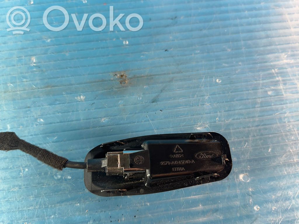 Ford Mondeo MK IV USB-Anschluss 