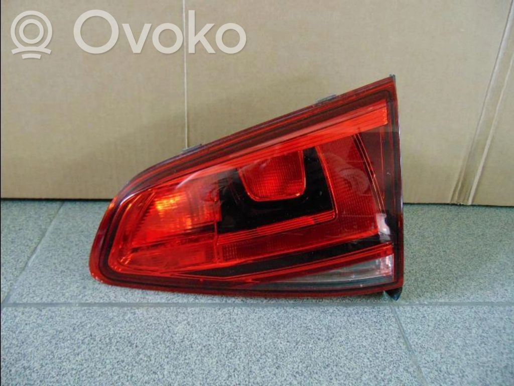 Volkswagen Golf VII Lampa tylna 