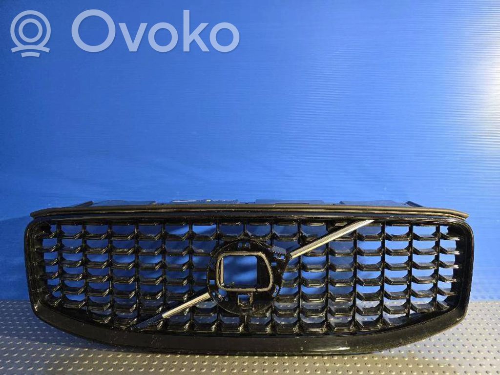 Volvo XC60 Front grill 