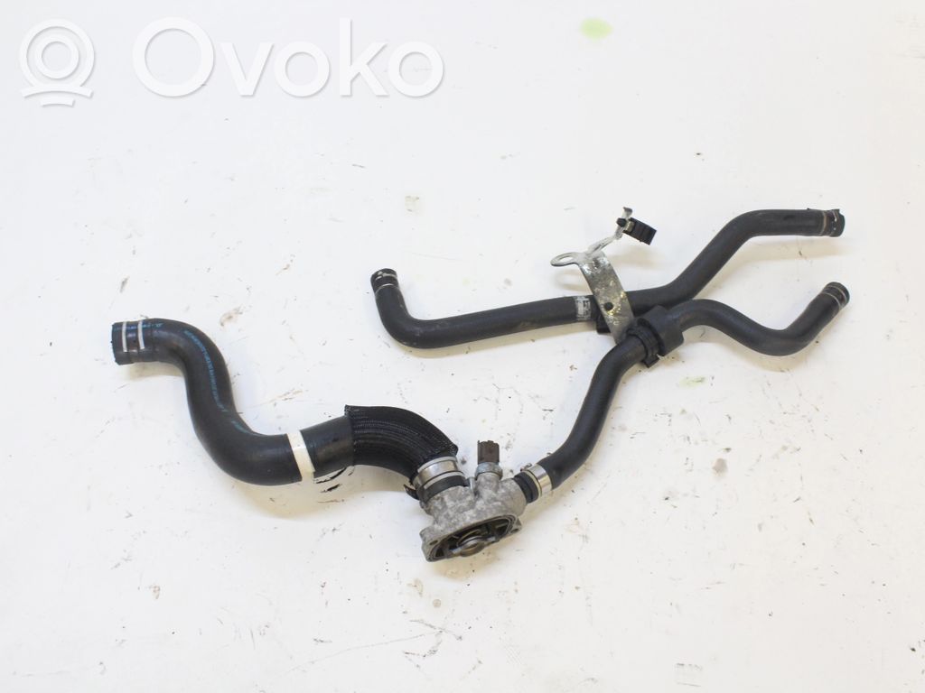 Coolant pipe/hose   D287