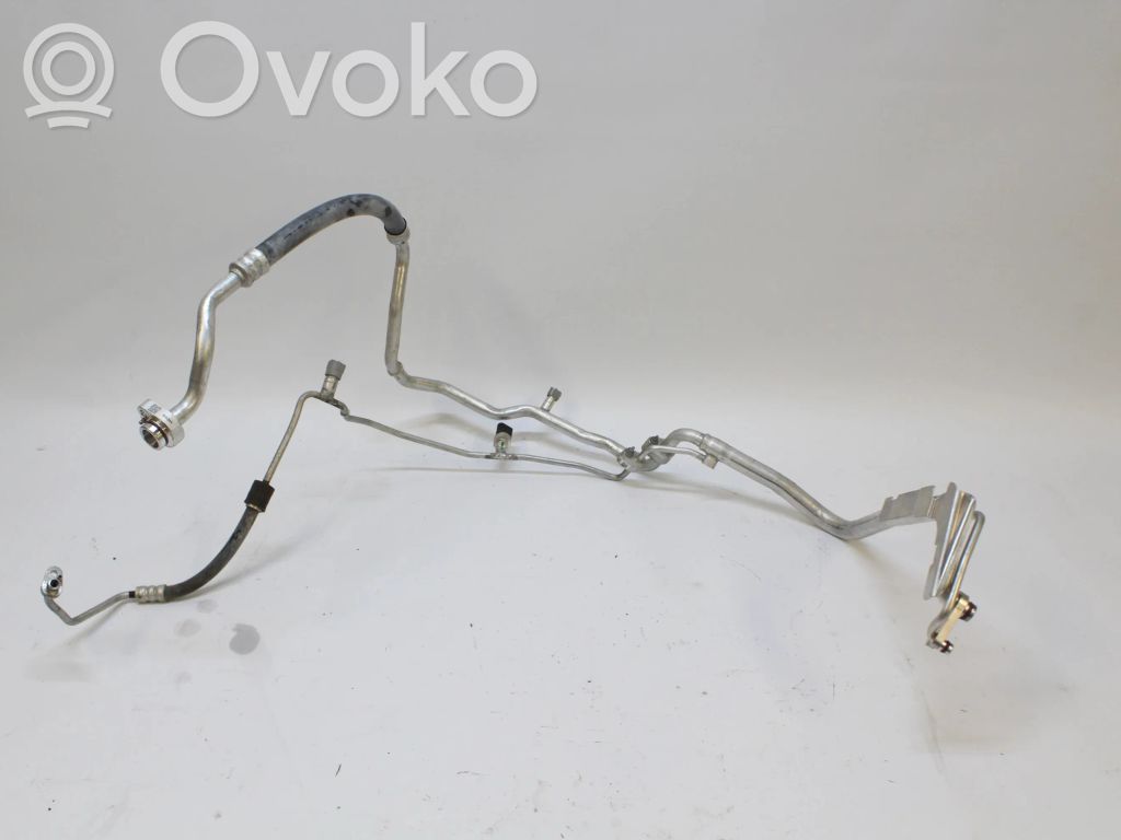 Ilmastointilaitteen putki (A/C)   5Q0816741B