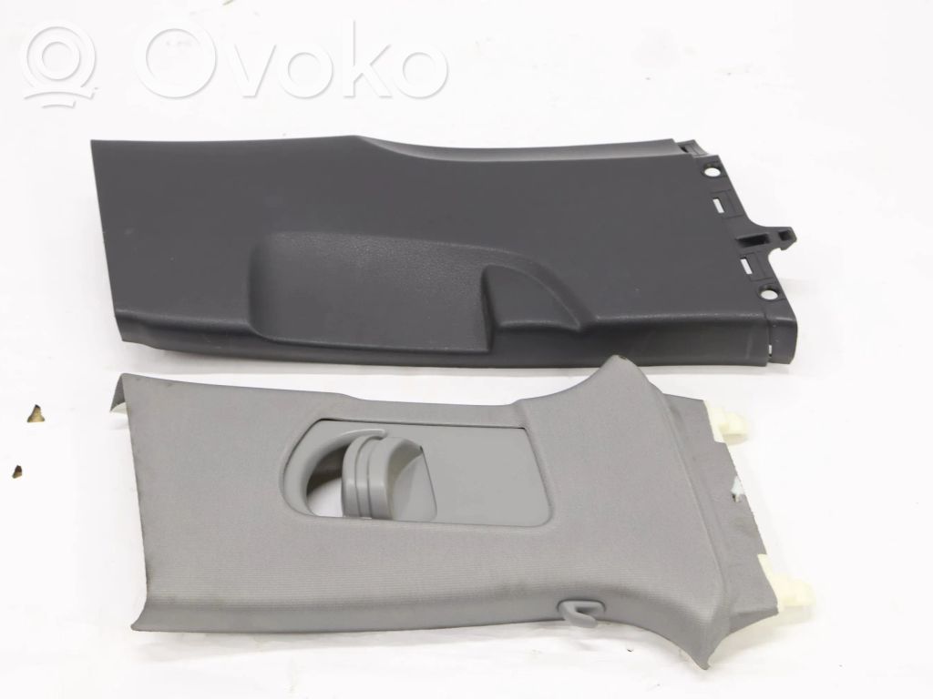 Audi A3 S3 8V Otras molduras del borde/pilar 