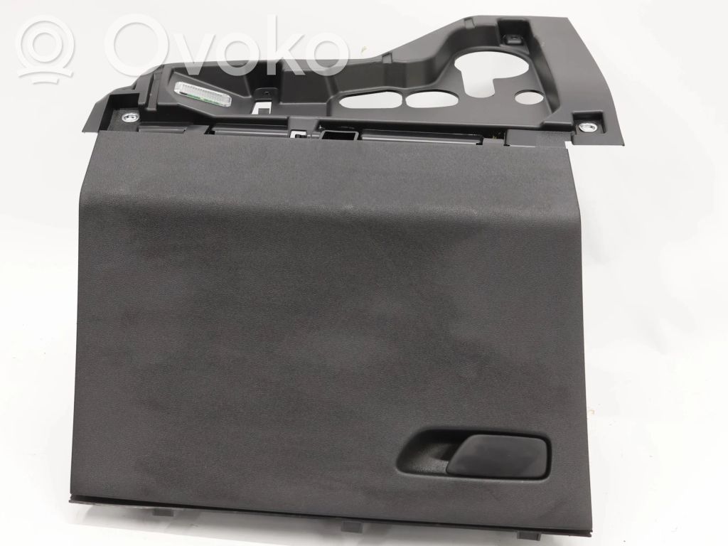 Audi A1 Kita centrinė konsolės (tunelio) detalė 