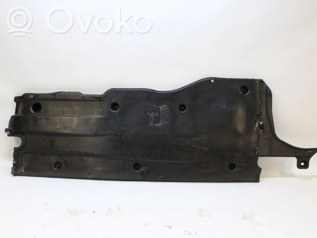 Engine splash shield/under tray   5WA825202E