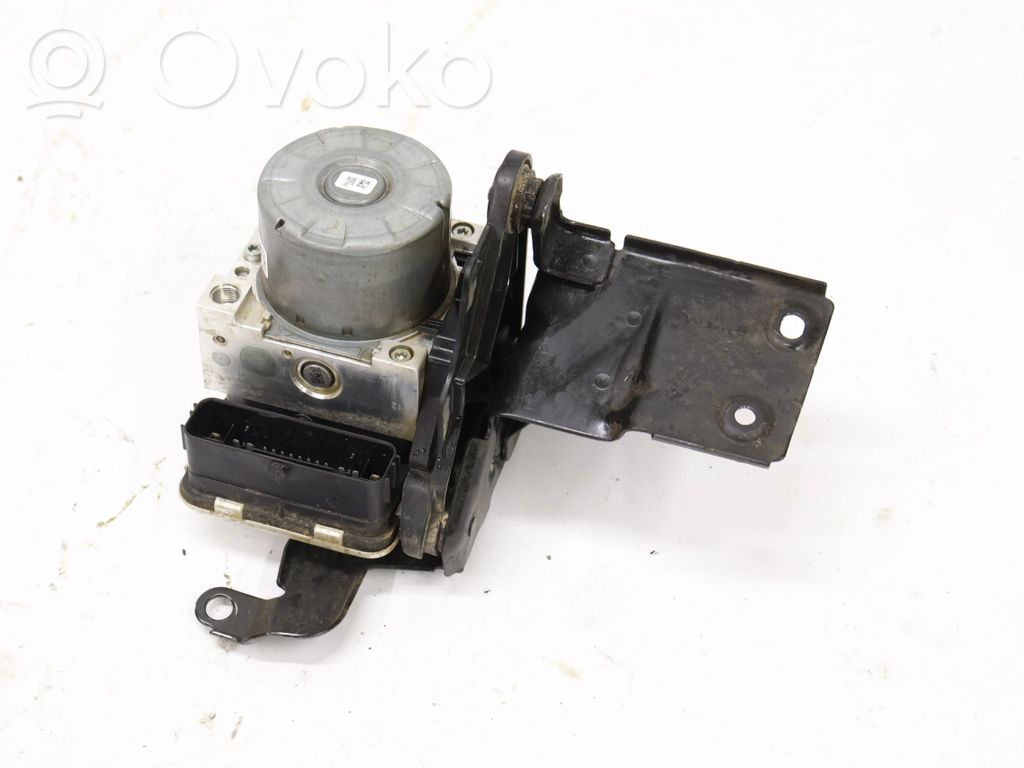 Volkswagen Tiguan Allspace Master brake cylinder 