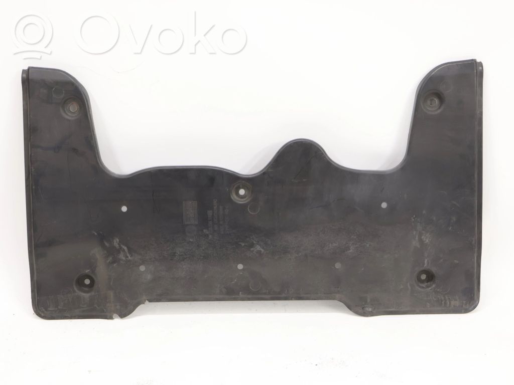 Engine splash shield/under tray   3Q0199110B