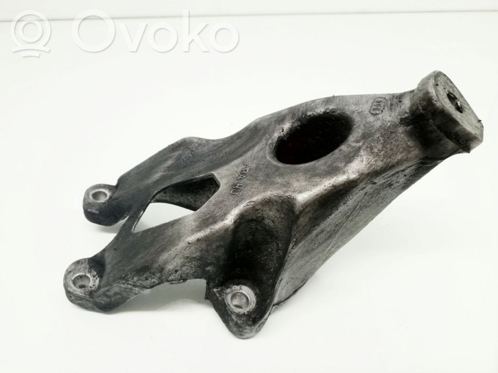 Audi A4 S4 B8 8K Engine mounting bracket 