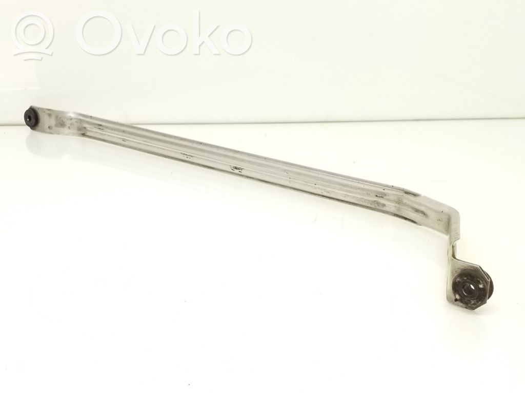 BMW 3 E90 E91 Fuel tank mounting bracket 