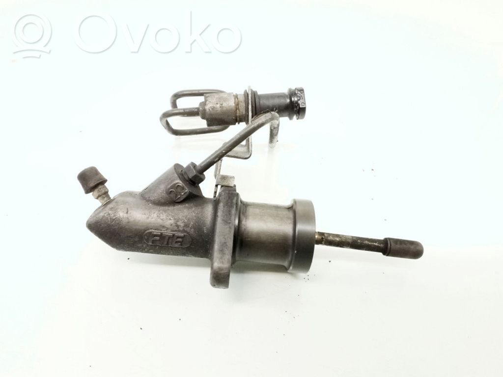 BMW 3 E90 E91 Pagrindinis sankabos cilindriukas 