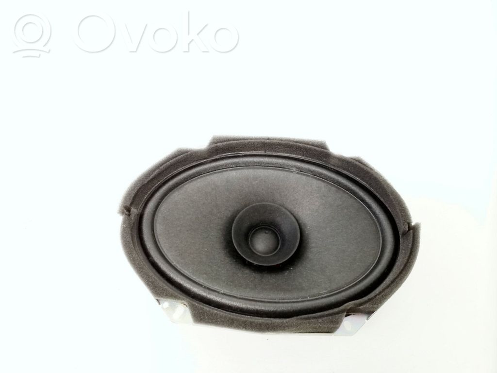 Mazda 5 Parcel shelf speaker 