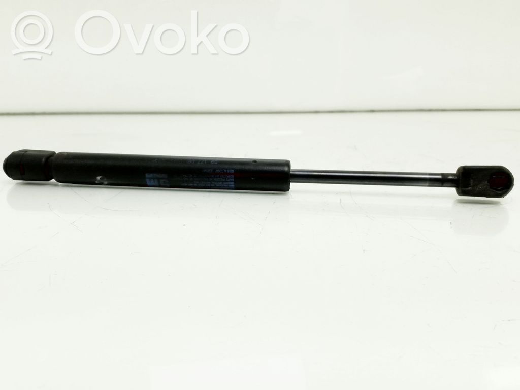 Opel Vectra C Tailgate/trunk strut/damper 