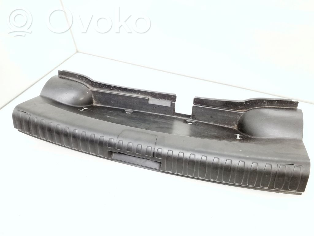 BMW 1 E81 E87 Rear sill trim cover 