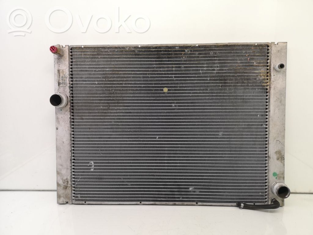 BMW 5 E60 E61 Coolant radiator 