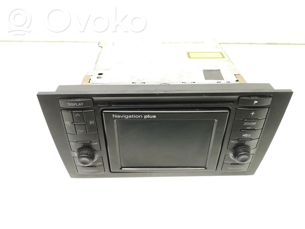 Audi A6 S6 C5 4B Panel / Radioodtwarzacz CD/DVD/GPS 