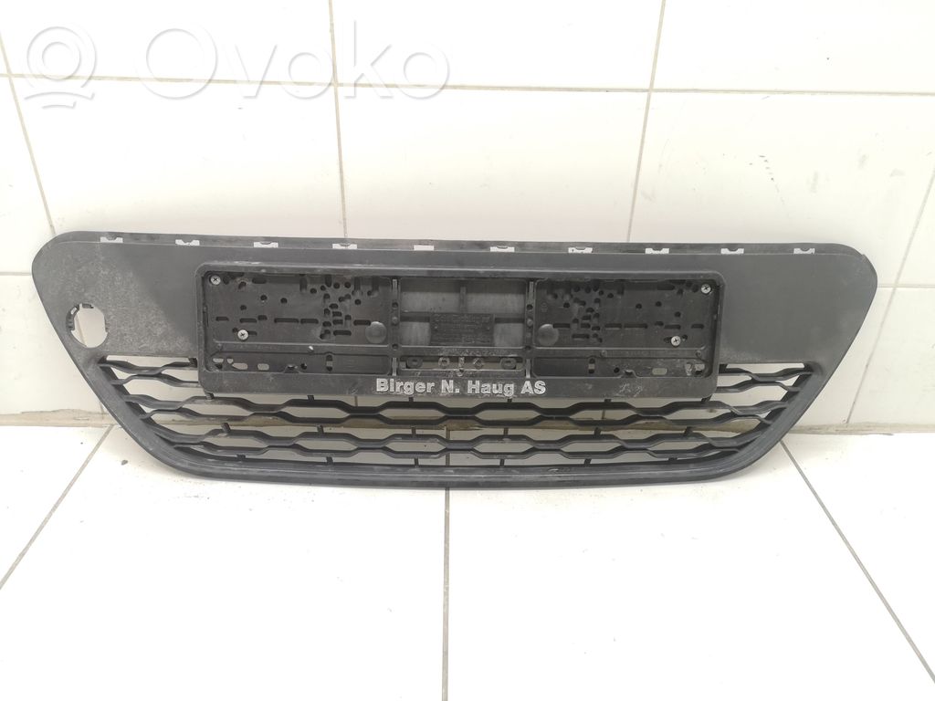 KIA Rio Etupuskurin alempi jäähdytinsäleikkö 