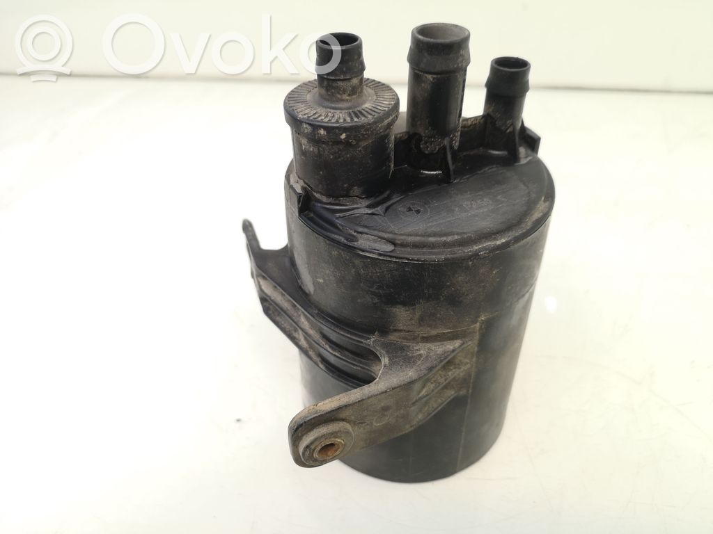 BMW 3 E46 Cartucho de vapor de combustible del filtro de carbón activo 