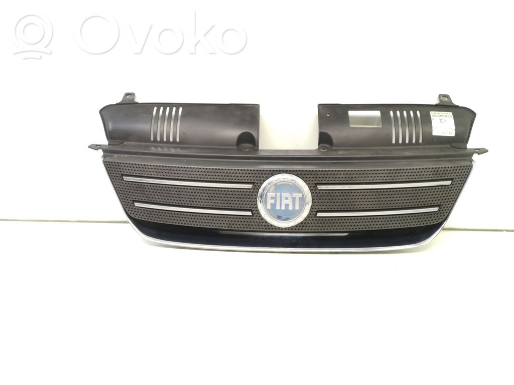 Fiat Idea Front bumper upper radiator grill 