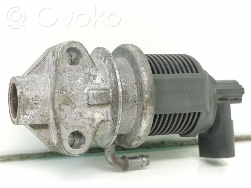 Volkswagen Golf V Válvula EGR 