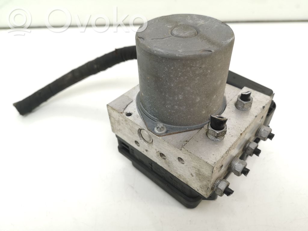 BMW 5 E60 E61 ABS Pump 