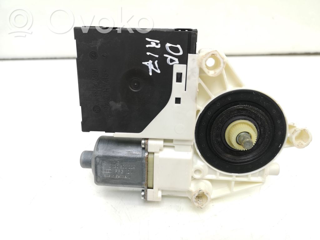 Volkswagen Golf V Silnik regulatora szyby drzwi przednich 