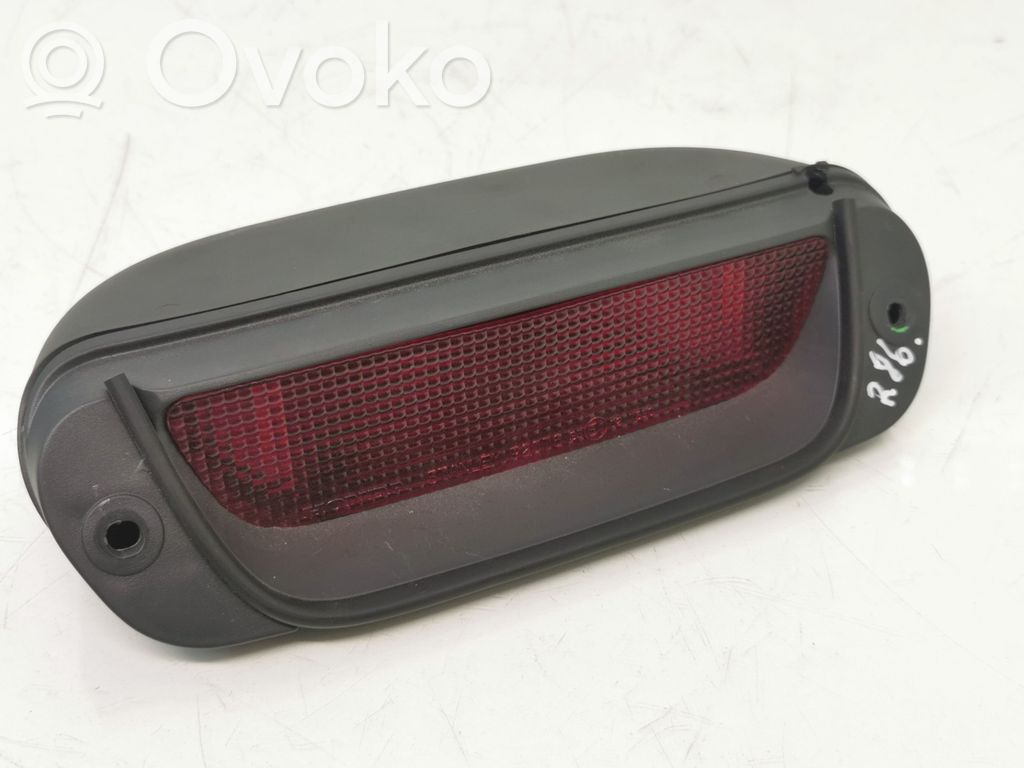 Honda CR-V Third/center stoplight 