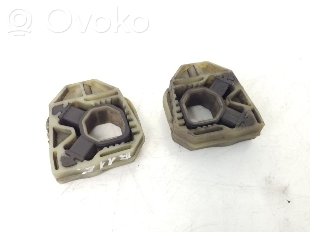 Radiator mount bracket   1K0121367G,1Z0121867B
