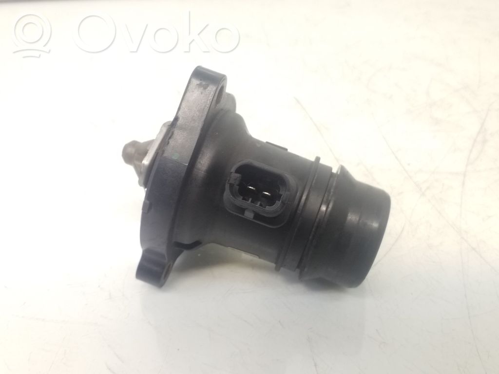 Opel Corsa D Termostaatin kotelo 