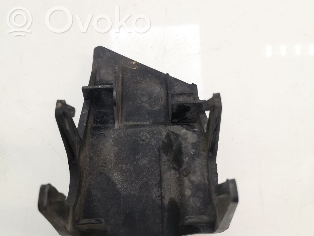 Front bumper mounting bracket   13286037