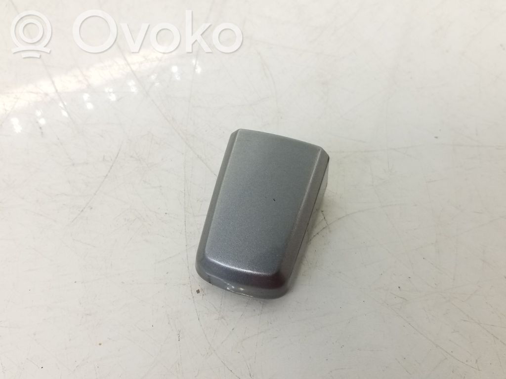 Opel Corsa D Otros elementos de revestimiento de la puerta trasera 