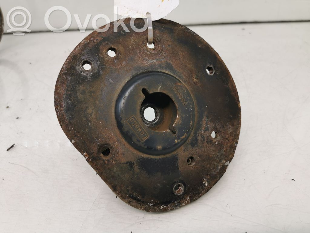 Front upper strut mount   909080