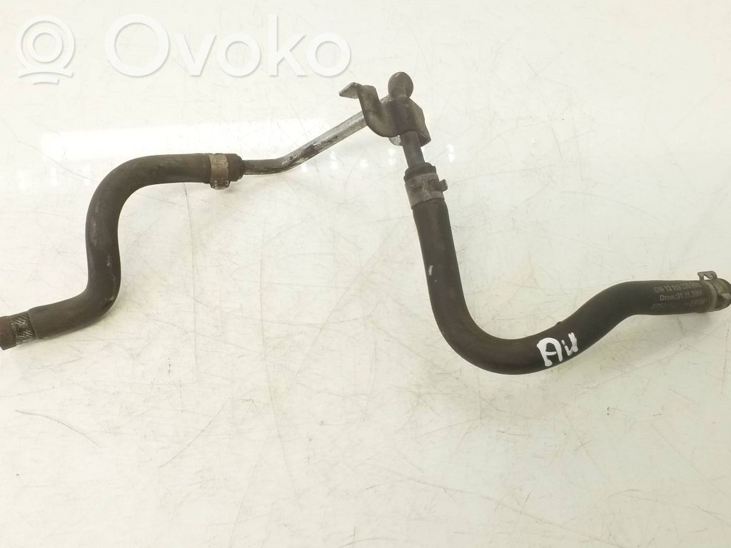 Opel Vectra C Tubo flessibile del liquido di raffreddamento del motore 