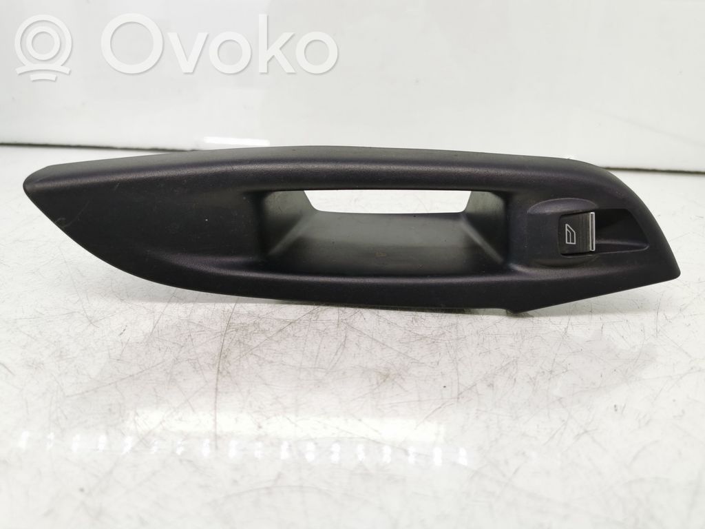 Ford Focus Electric window control switch 