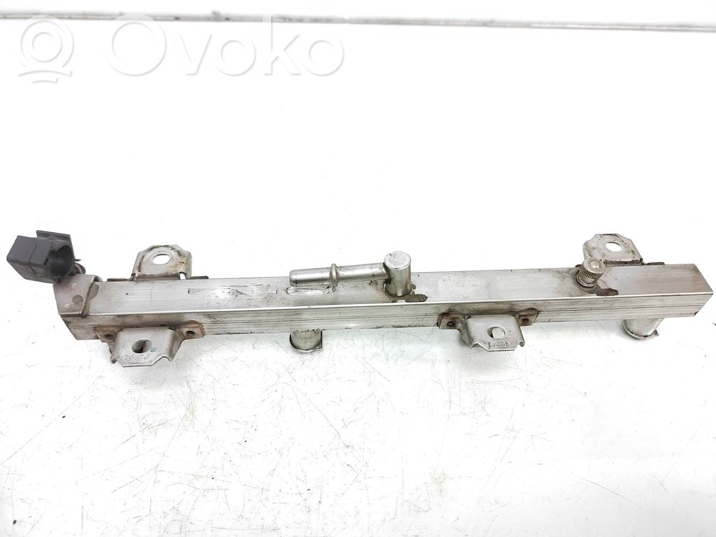 Fuel main line pipe   16741,P1594