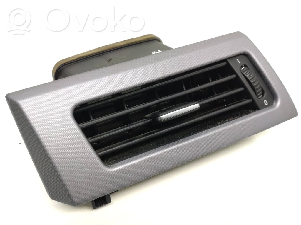 BMW 5 E60 E61 Šoninės oro grotelės 
