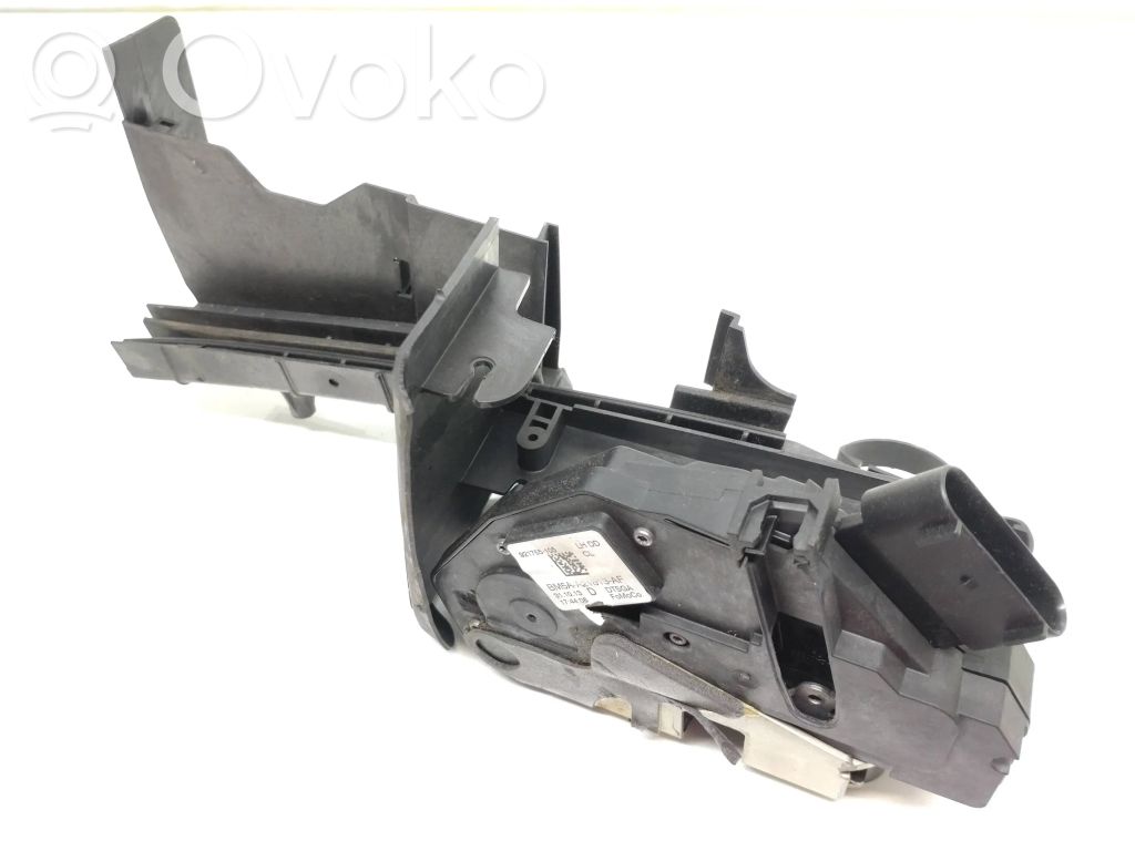 Etuoven lukko   BM5AA21813AF,BM51A219A65EJ,BM51A21979AB,BM51A21979AB,BM51A219A65EJ,BM5AA21813AF