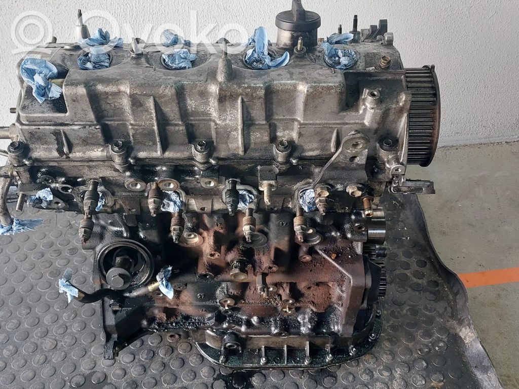 Toyota Avensis T250 Двигатель 
