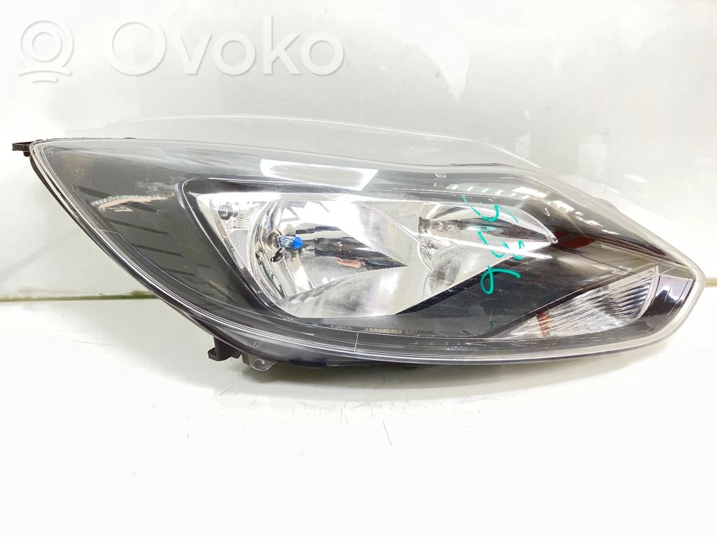 Ford Focus Headlight/headlamp 