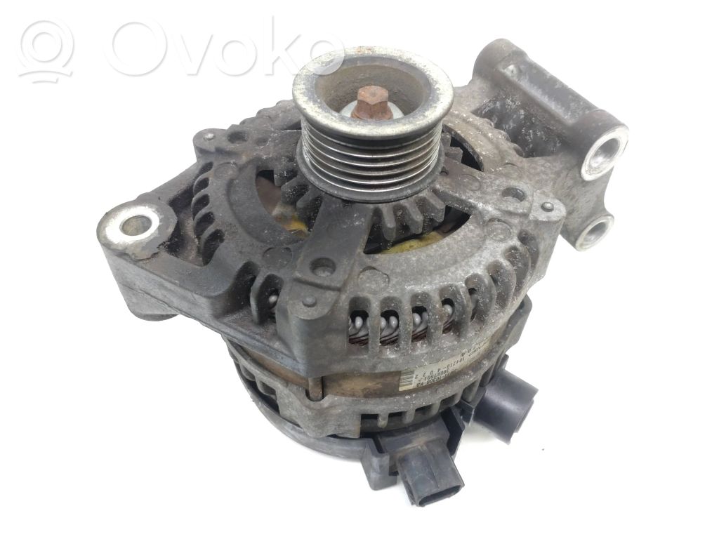 Volvo C30 Ģenerators 