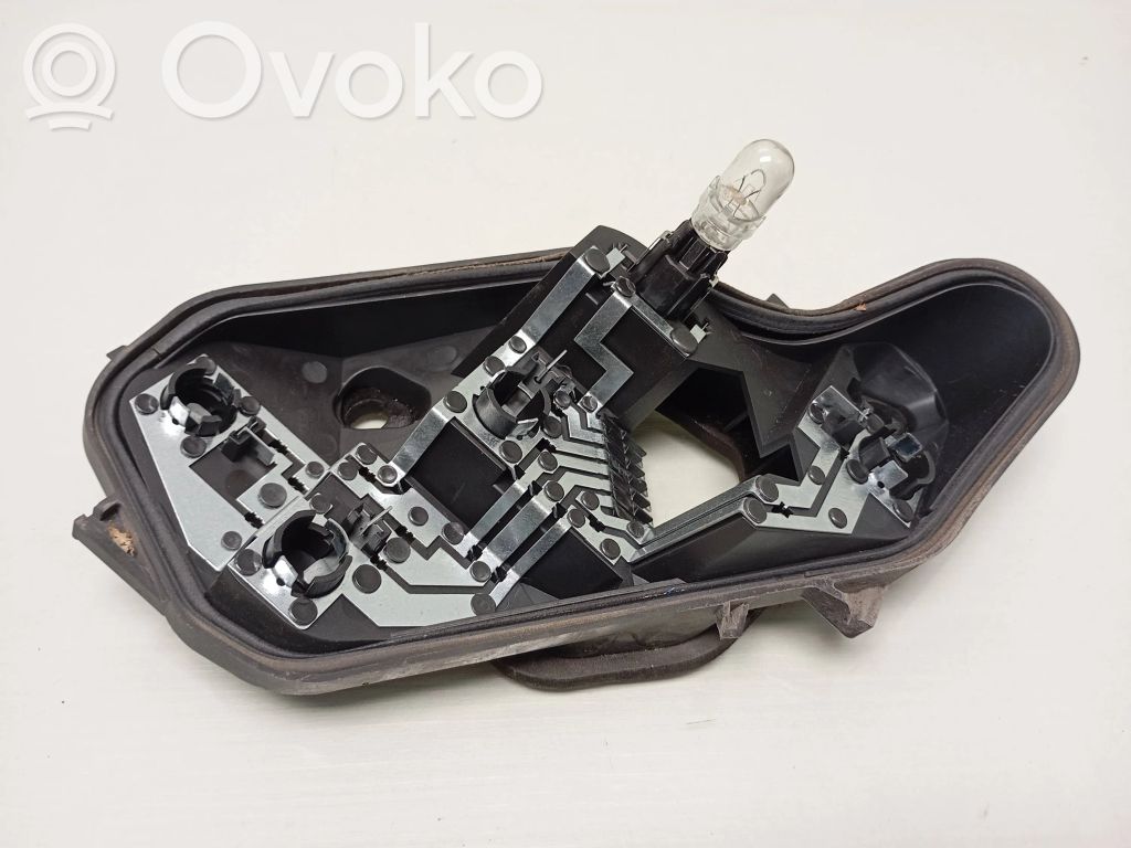 Opel Corsa D Takavalon osa 