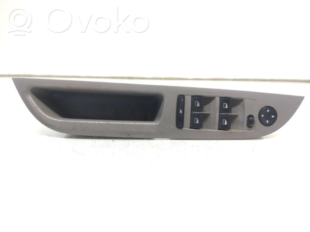 BMW 5 E60 E61 Electric window control switch 