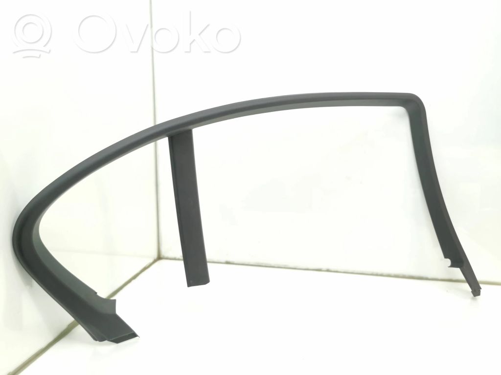BMW 5 E60 E61 Rear door window/glass frame 